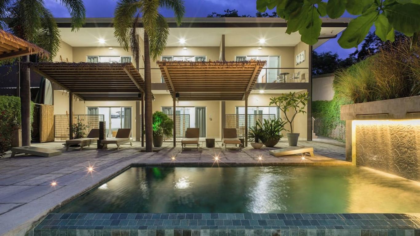Tamarindo Bay Suites - Self Check In, Adults Only