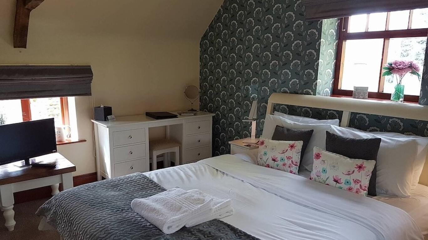 The Dovecote Inn