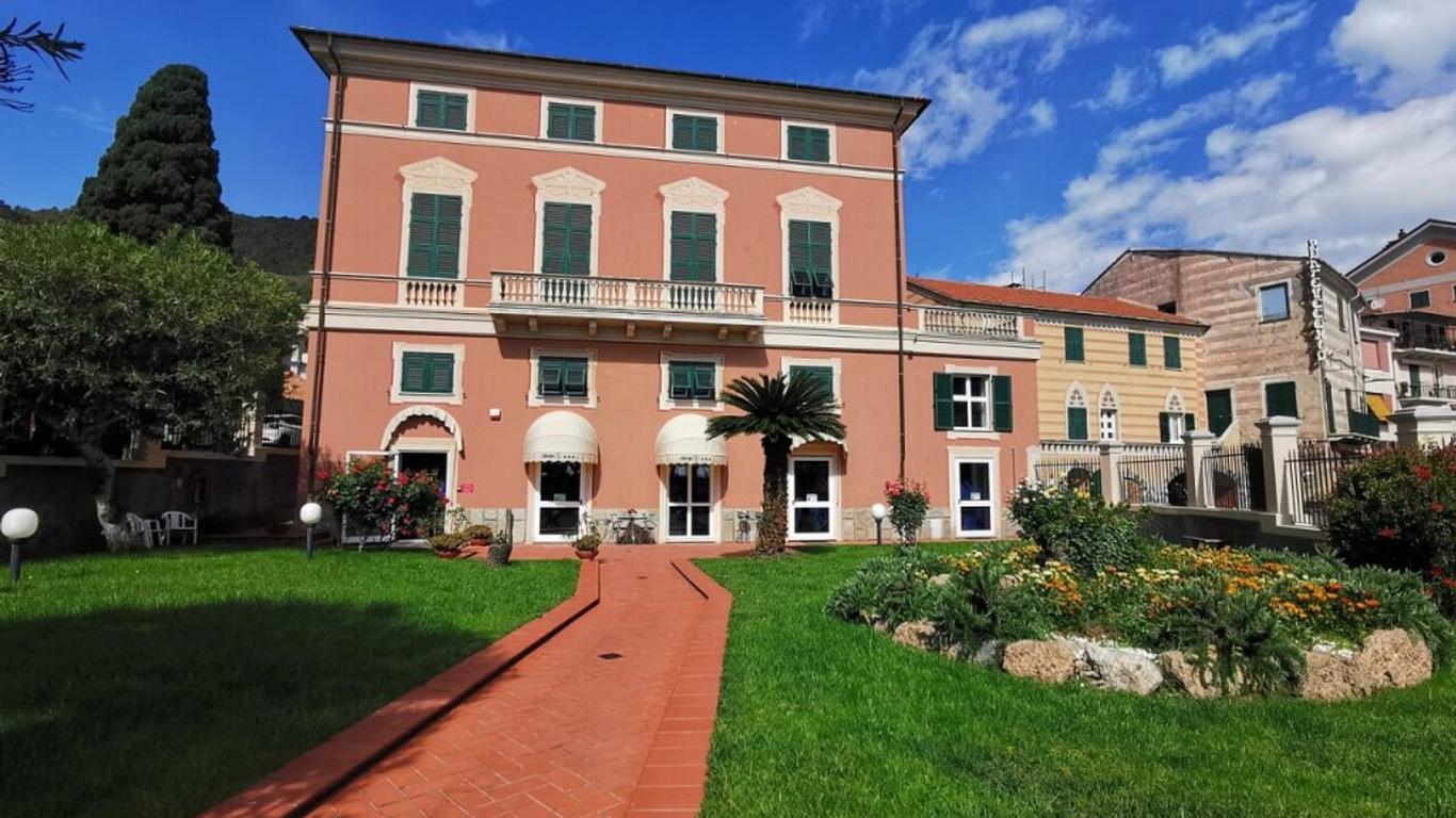 Residenza Madri Pie Noli
