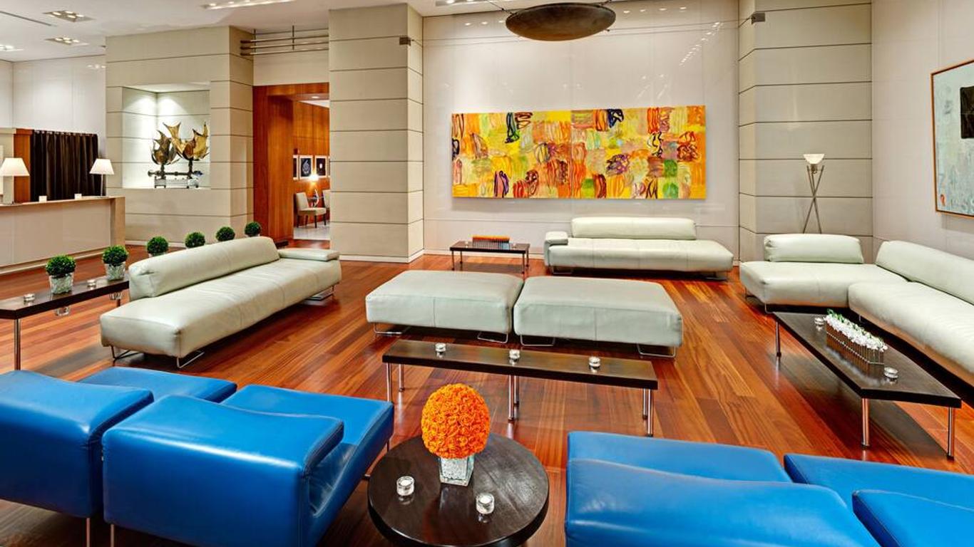 Miami Vacation Rentals - Coconut Grove