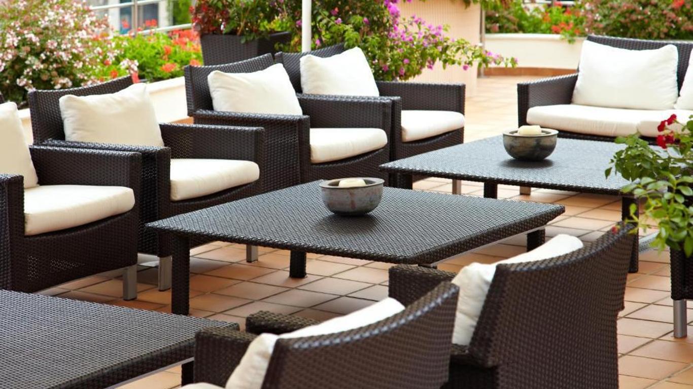 Hotel Carlos I Silgar