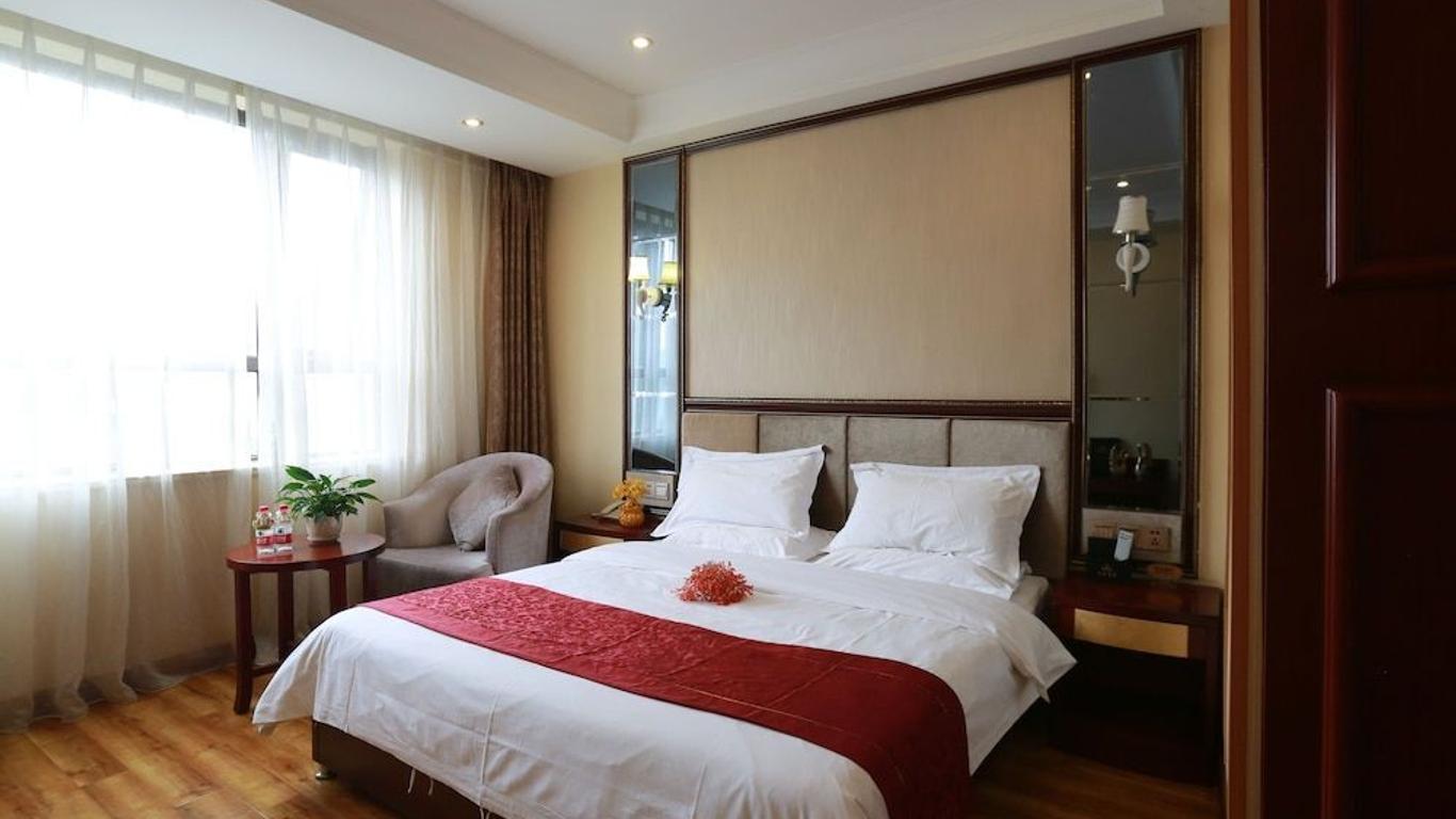 Shanglin Junhao Holiday Hotel