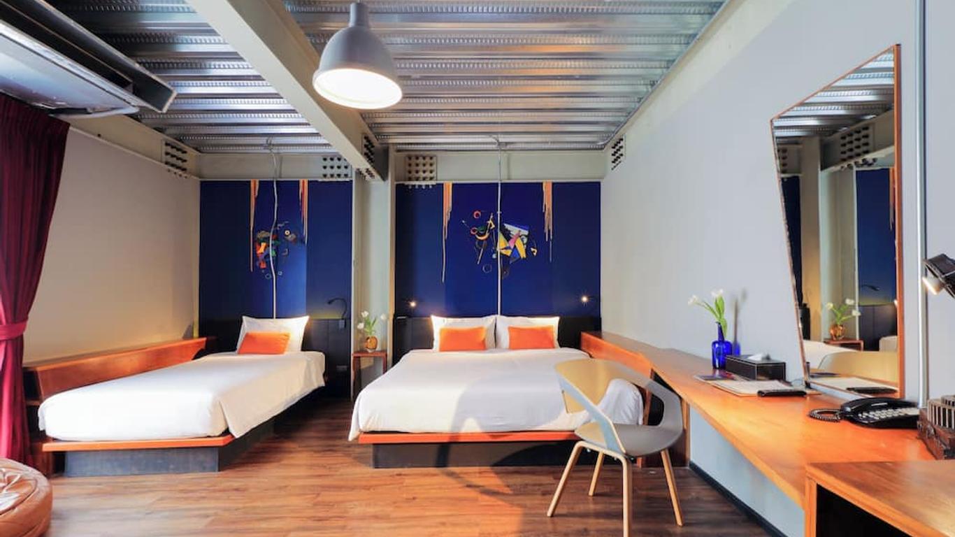 Mestyle Garage Hotel
