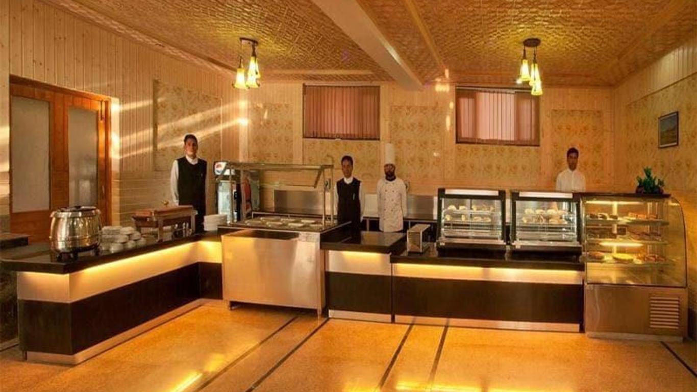 Four Seasons Resort