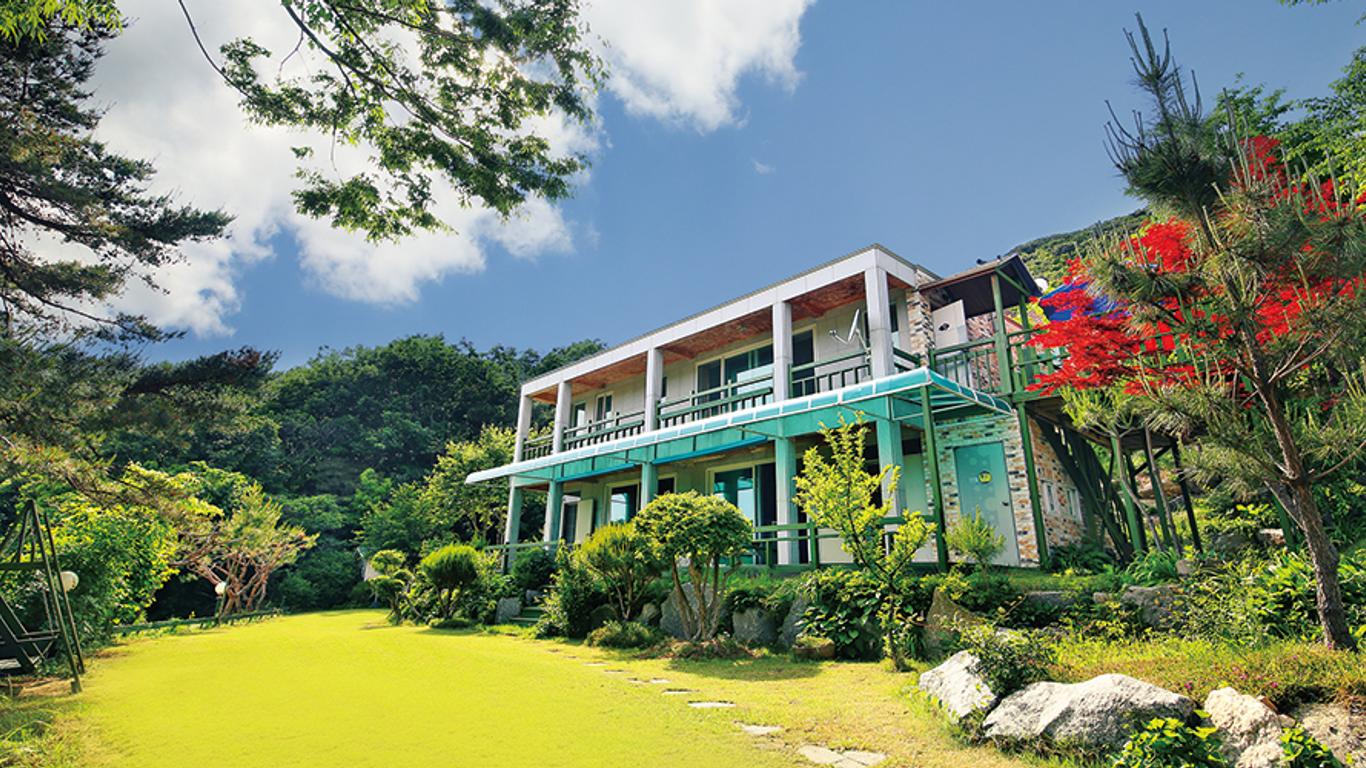Jung Pension