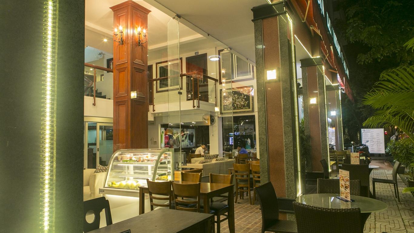 Hoang Yen Hotel - Phu My Hung
