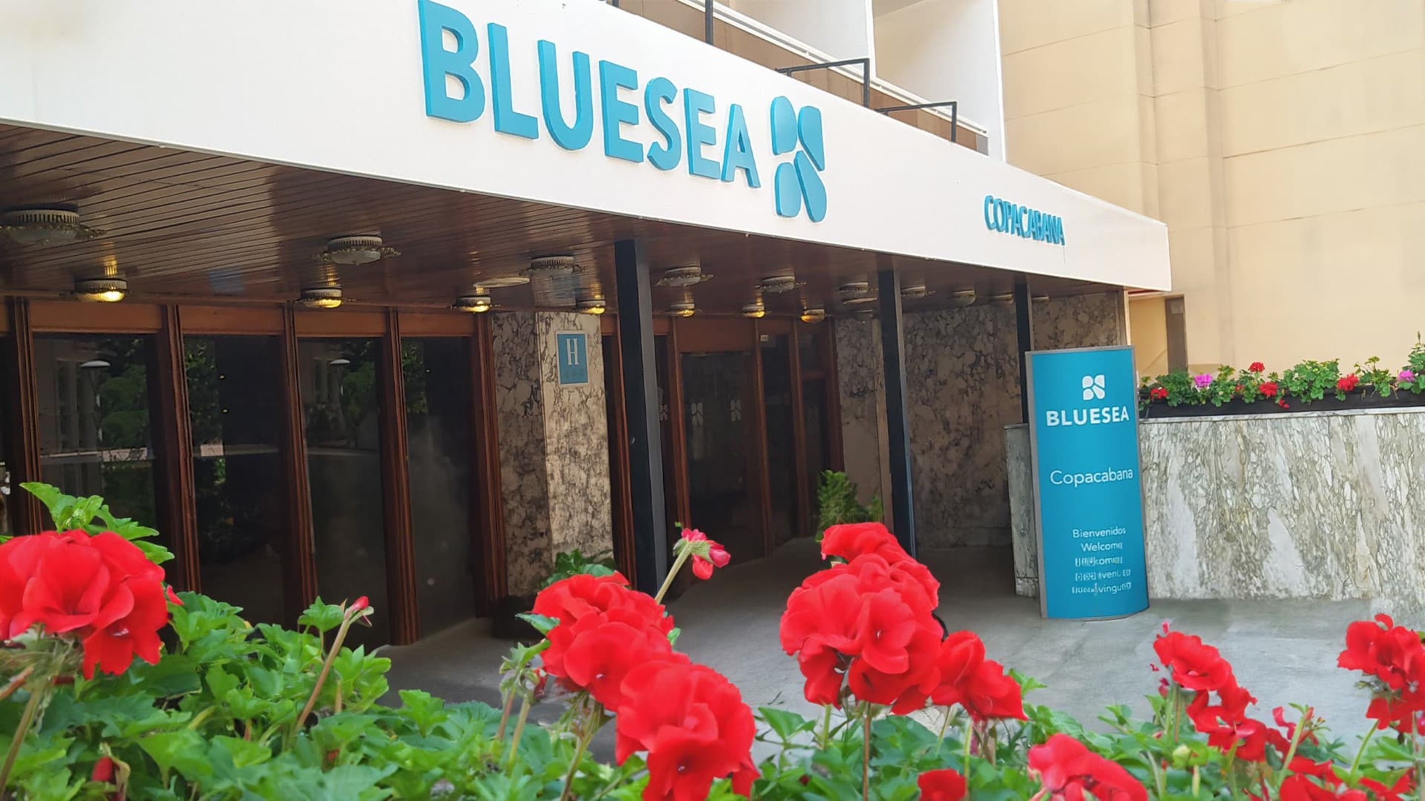 Entrada del hotel