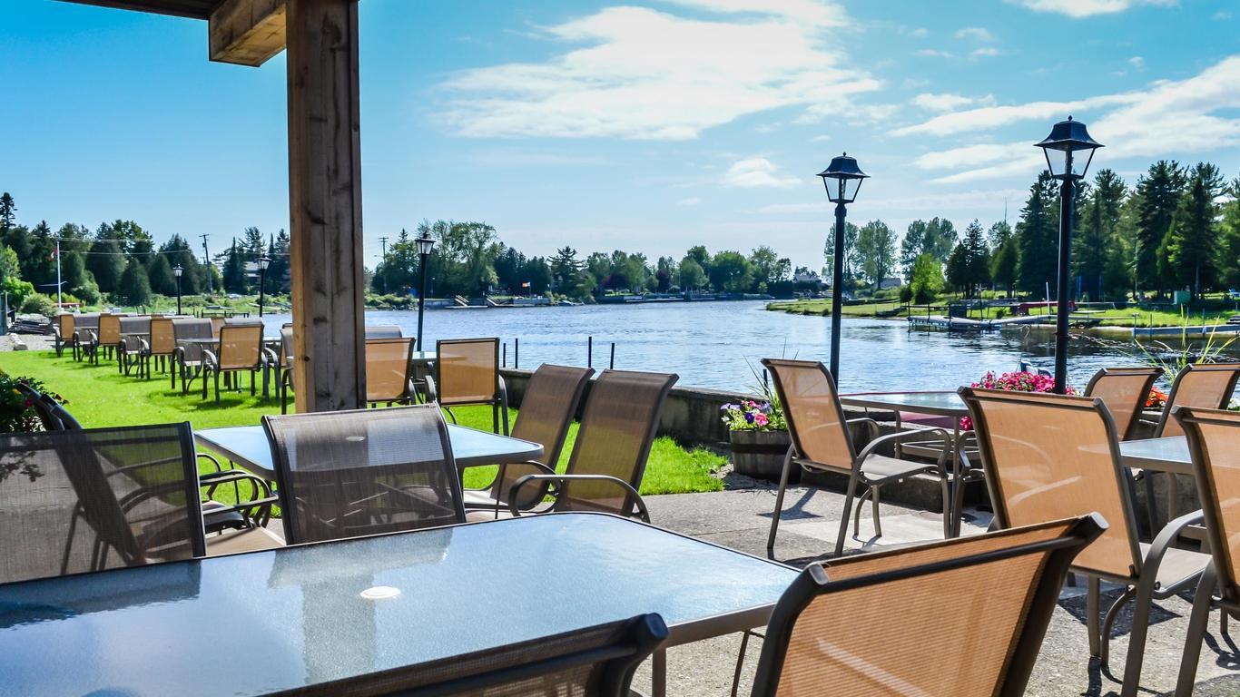 Kit Wat Motel Restaurant & Marina