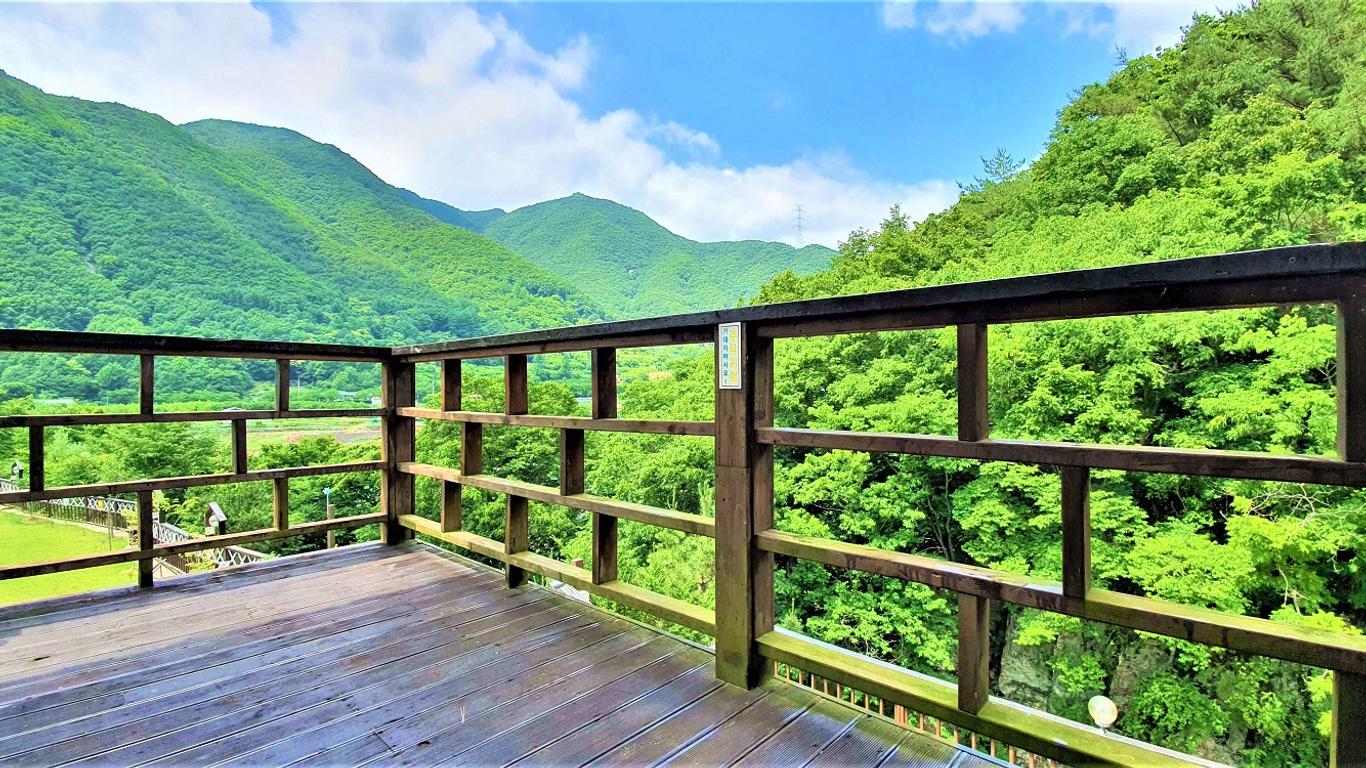 Baenaegol Baekham Pension