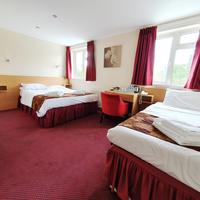 Royal Square Hotel Birmingham Airport & NEC