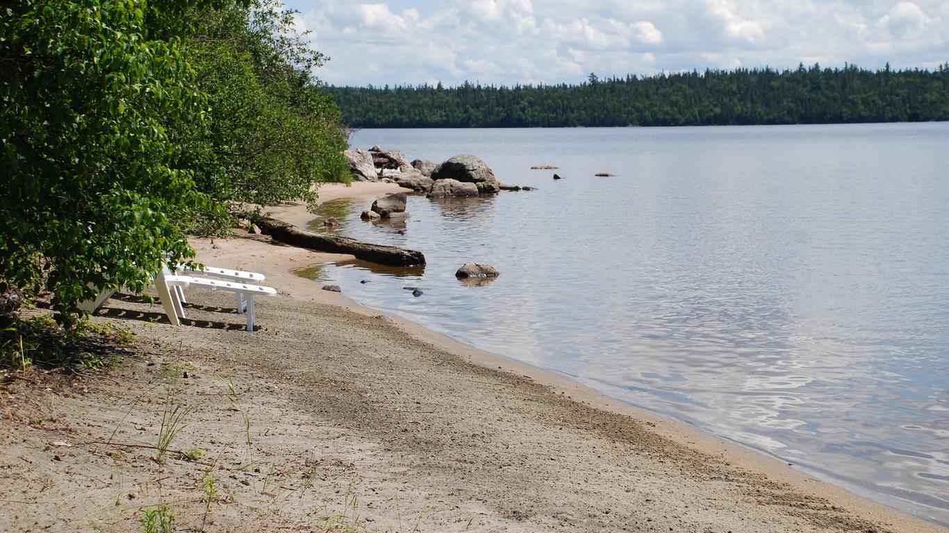 Pointe Carniel Lodge-Raspberry Close