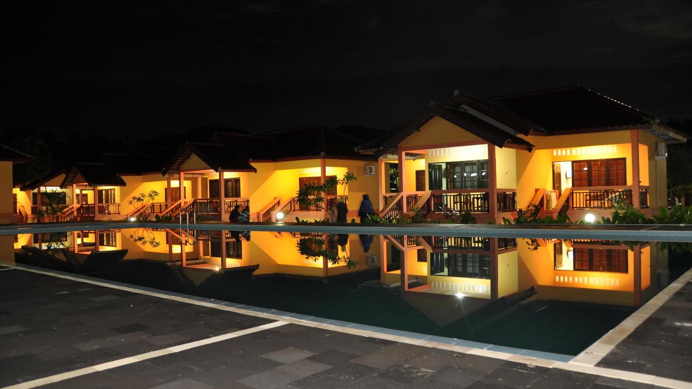 Batu Layar Hotel