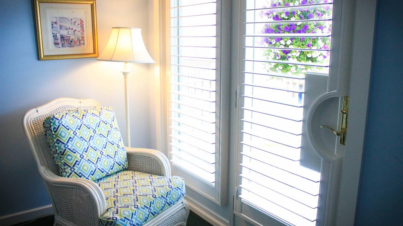 The Lilac Tree Suites & Spa