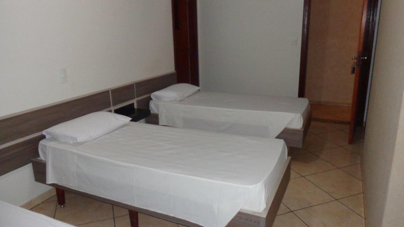 Hotel Dos Viajantes