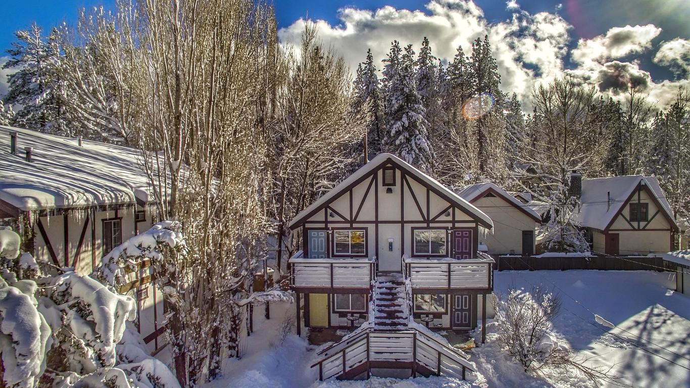 Big Bear Spa Suites