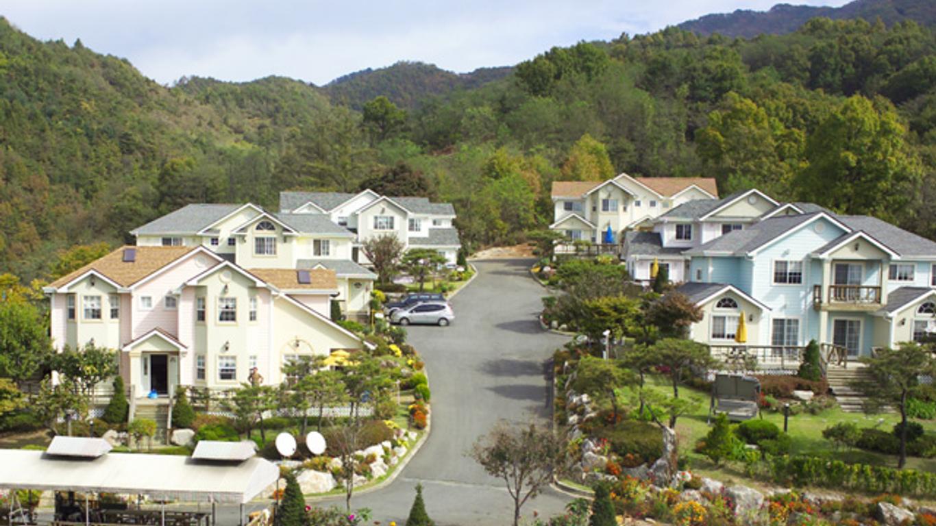 Jecheon Blooming Days Pension