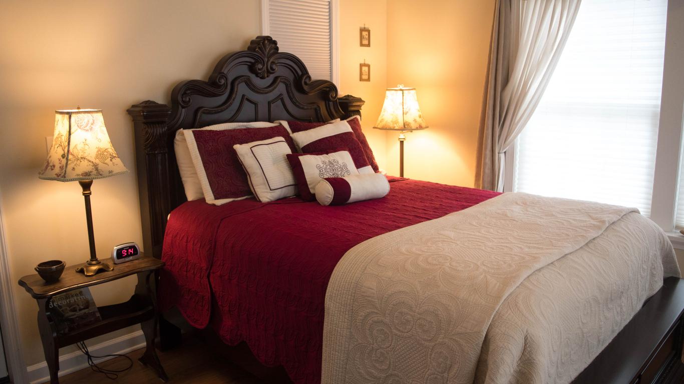 The Pawling House Bed & Breakfast