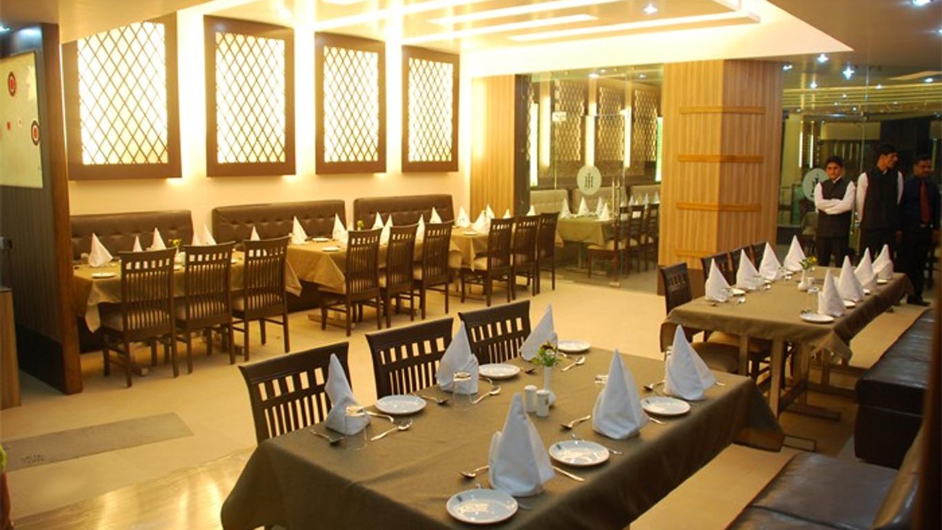 Jyoti Hotel & Restaurant